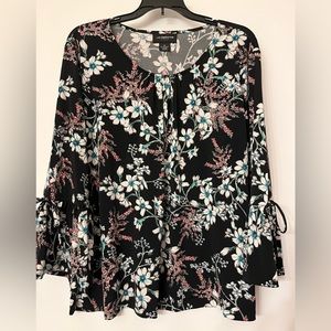 Liz Claiborne XL work attire Black with floral 3/4 sleeve w butterfly cuffs/ties